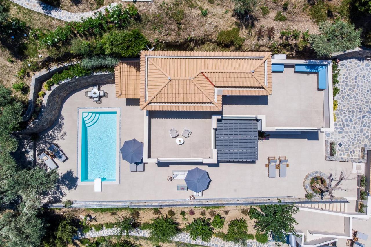 Villa Antigone Luxury Retreat Скопелос Екстериор снимка