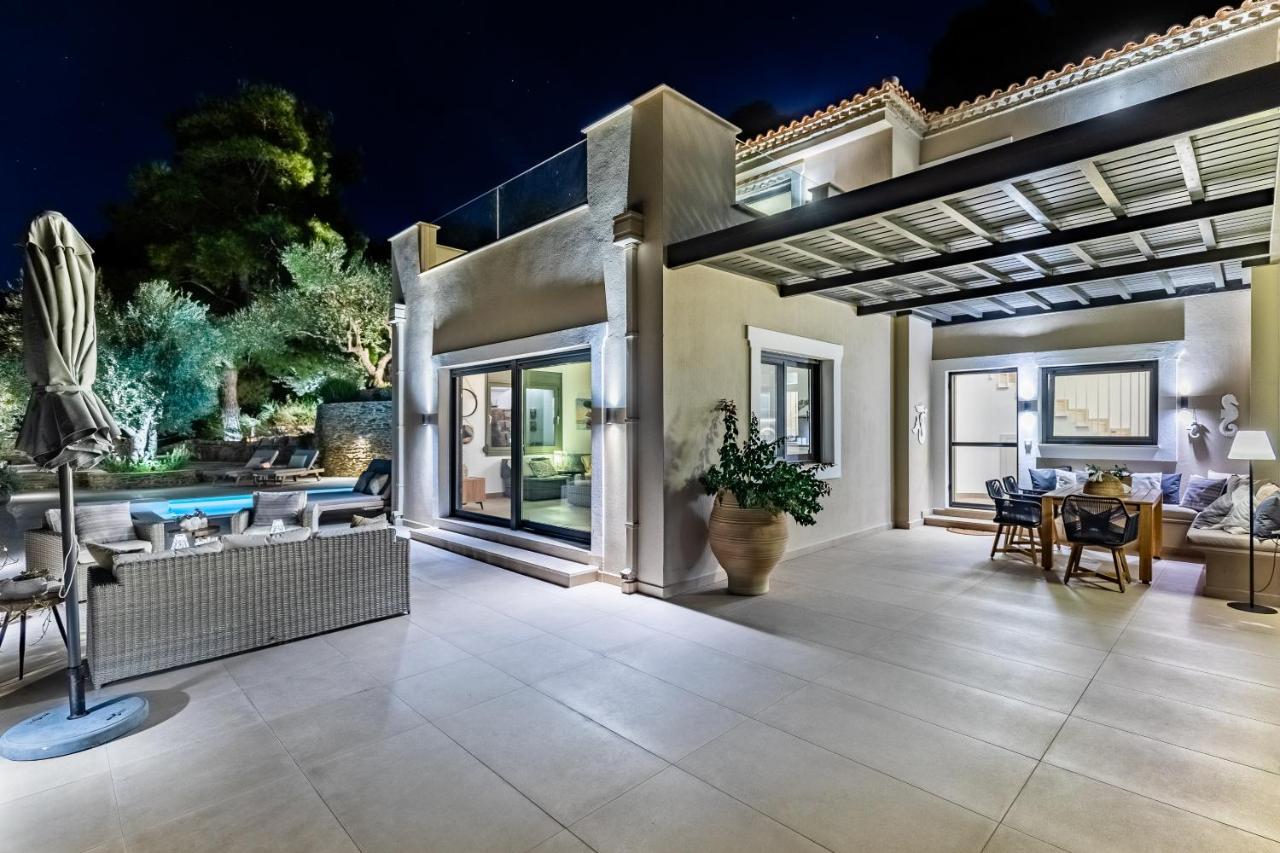 Villa Antigone Luxury Retreat Скопелос Екстериор снимка