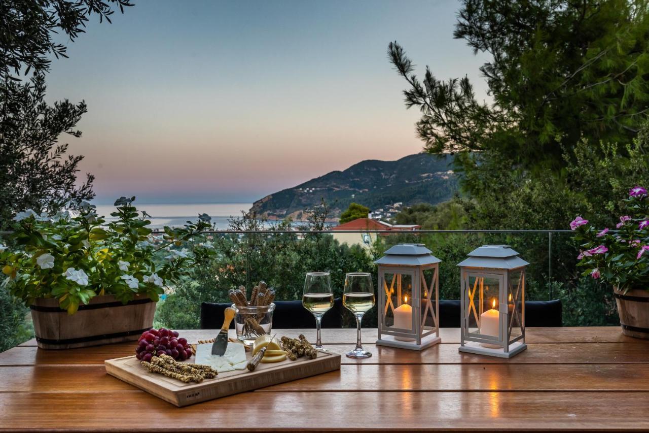 Villa Antigone Luxury Retreat Скопелос Екстериор снимка