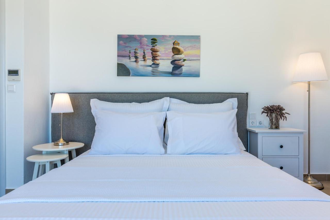 Villa Antigone Luxury Retreat Скопелос Екстериор снимка